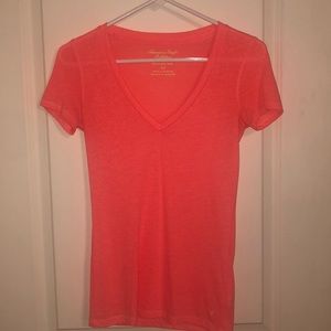 American Eagle V-neck